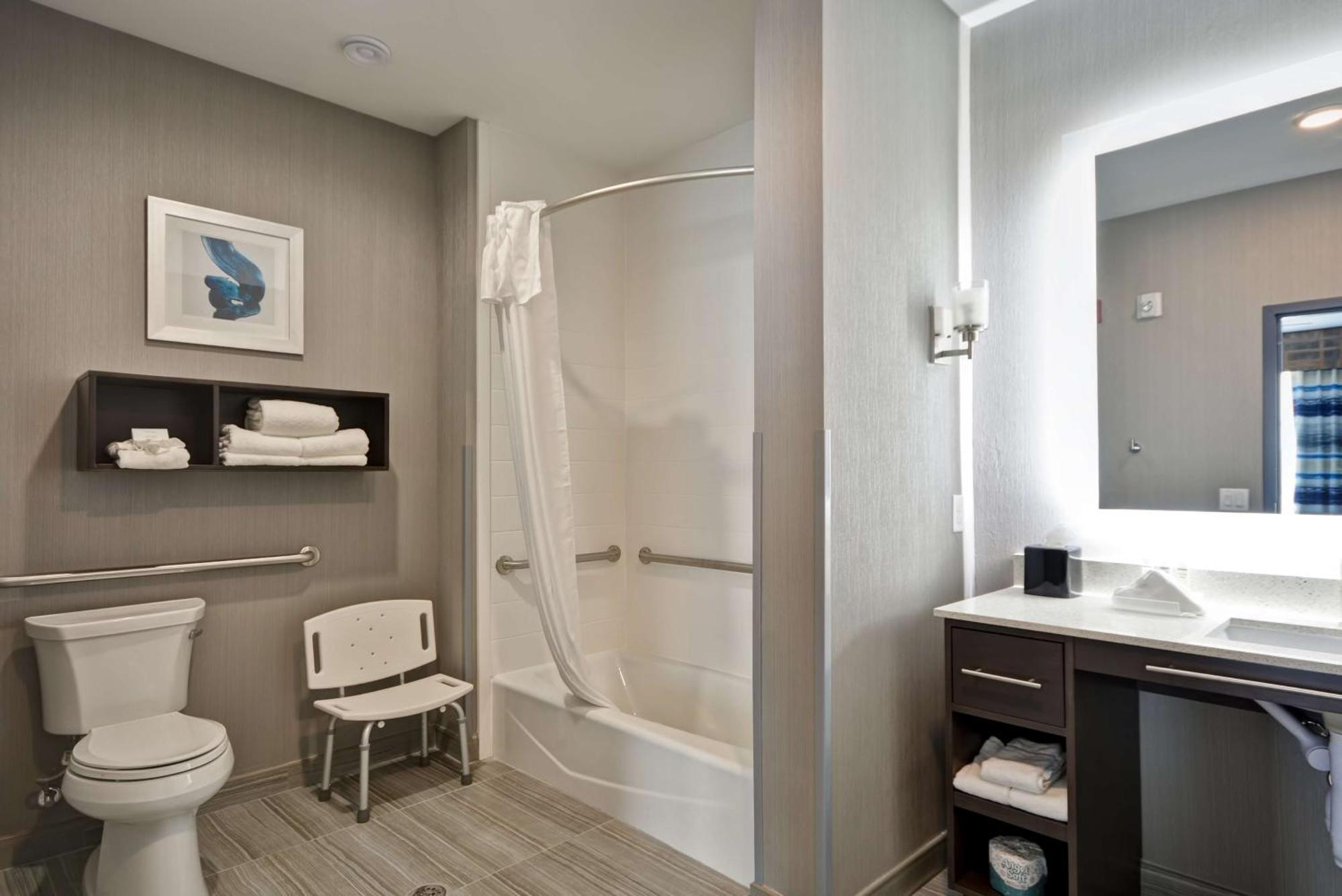 Homewood Suites By Hilton Conroe Ngoại thất bức ảnh